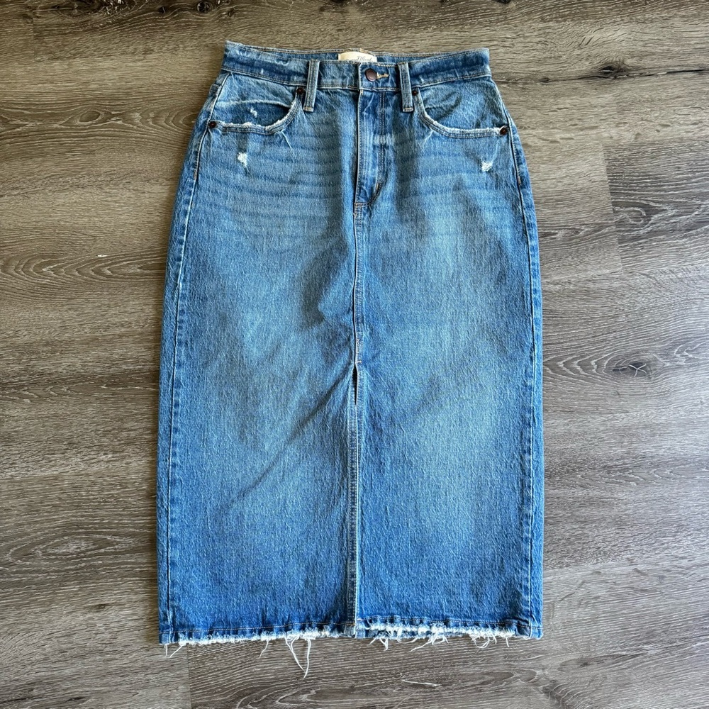 Universal Thread Size 6 - image 1